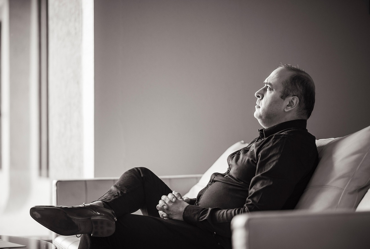 Standing posture alignment exercise for spinal health